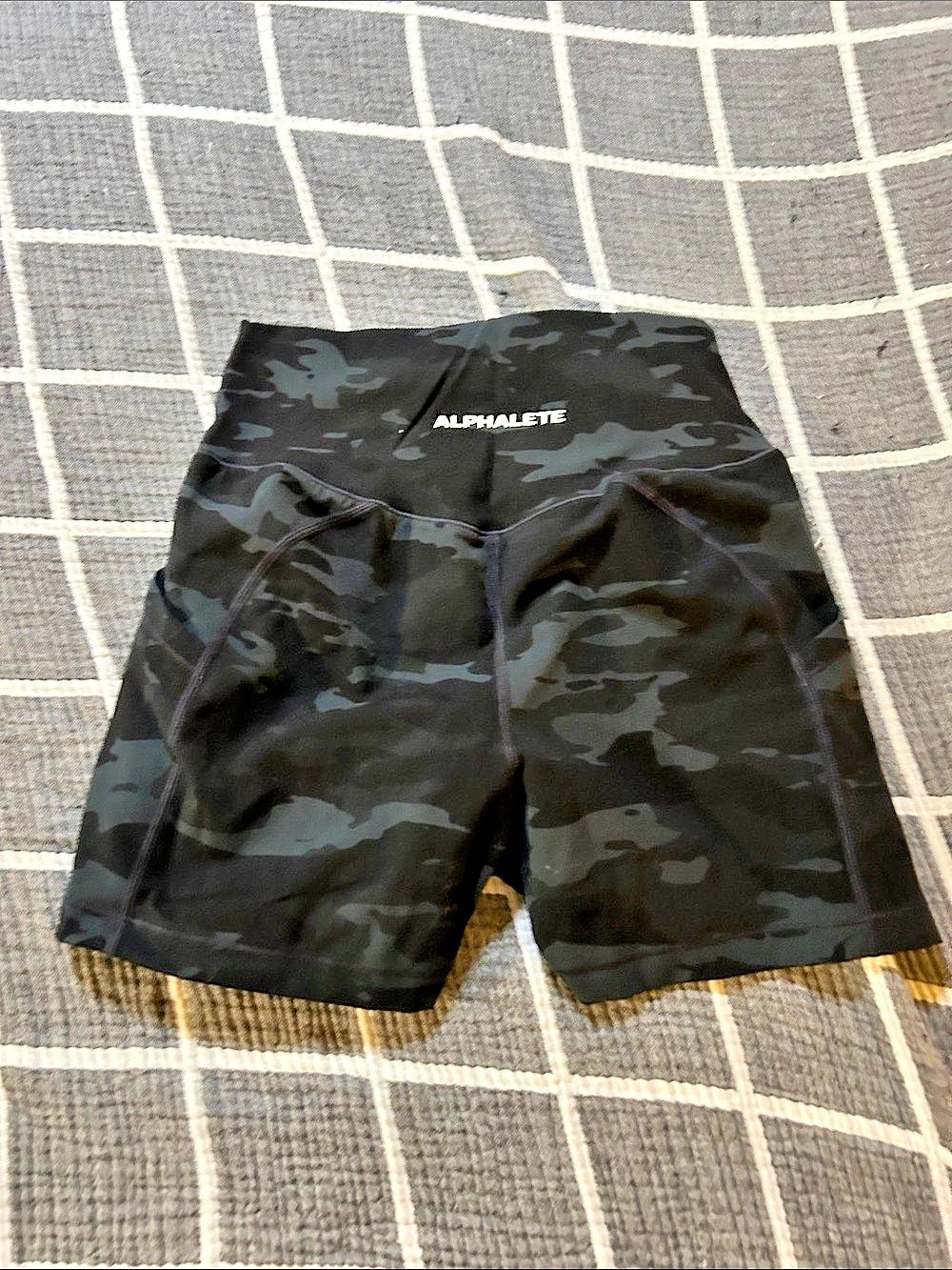 Alphalete Camo Athletic Shorts in Black Size Medium NWOT